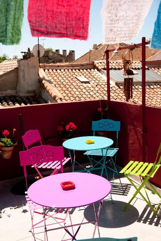 La Maison De Thais Arlés Exterior foto